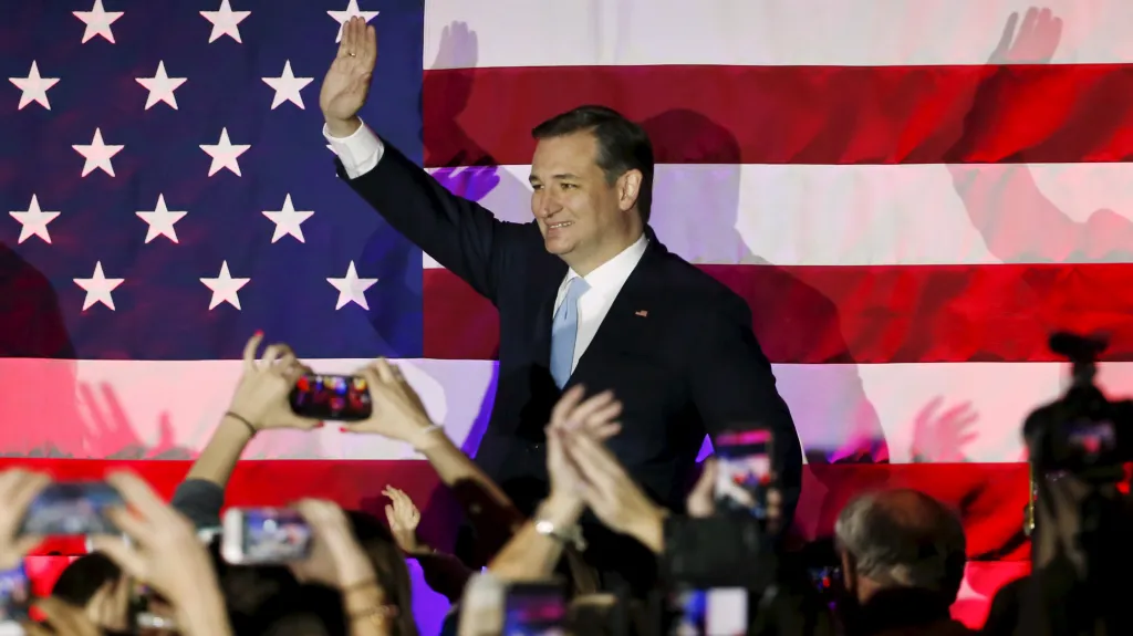 Ted Cruz při oslavách vítězství ve Wisconsinu