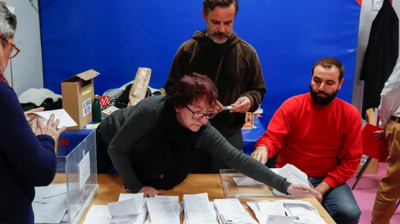 Zpravodaj ČT Zavadil: Sánchez připustil, že je ochotný jednat se všemi stranami kromě těch, které vyzývají k nenávisti