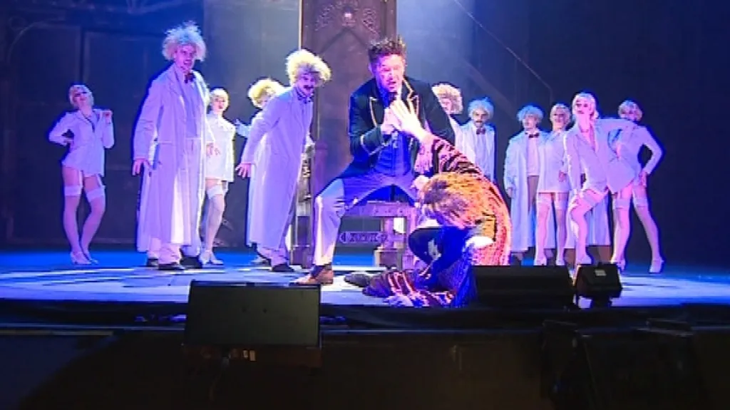 Muzikálové představení Mladý Frankenstein