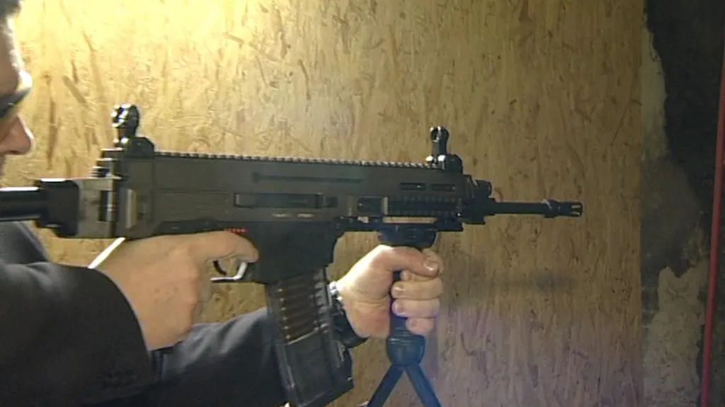 Útočná puška Bren