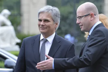 Sobotka: Mrzí mě, že nemáme s Rakouskem dálniční spojení