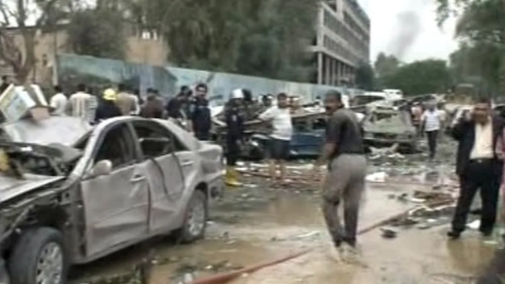 Následky atentátu v Bagdádu