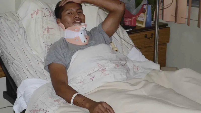 Erwin Tumiri se stále zotavuje ze zranění