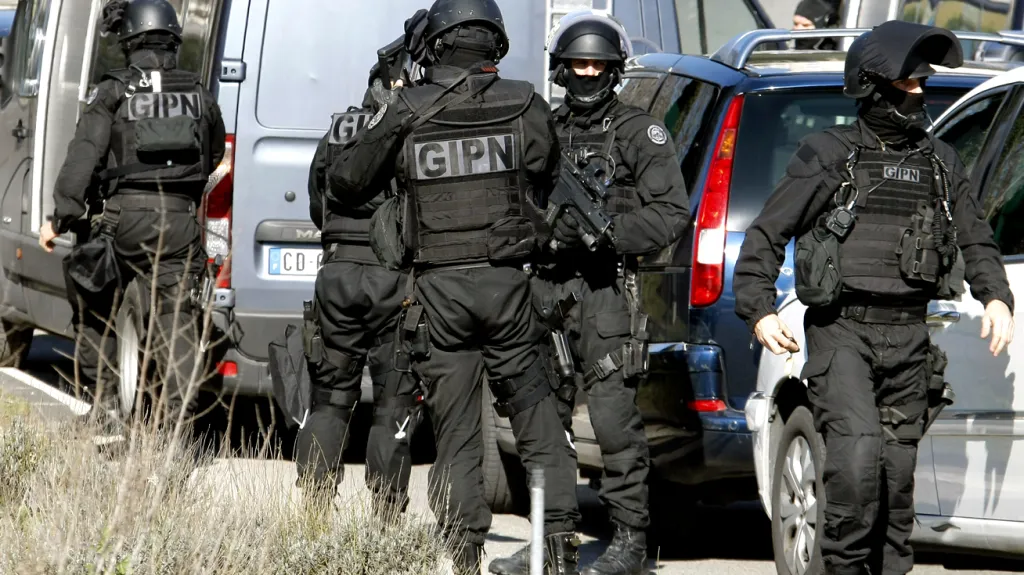 Policejní zásah v Marseille