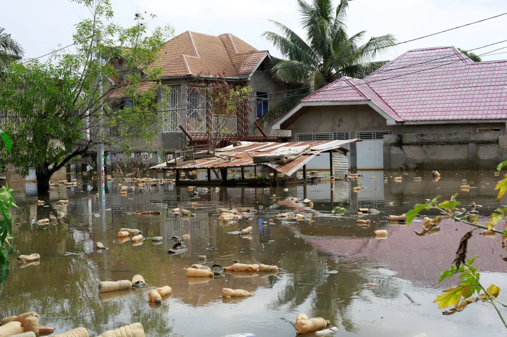 Velká voda zničila tisíce domů