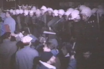 30 let zpět: Pátrání po svědcích