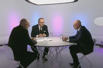 Školskou novelu dotáhne sněmovna koncem měsíce, doufá Bek. Plaga kritizuje financování nepedagogů