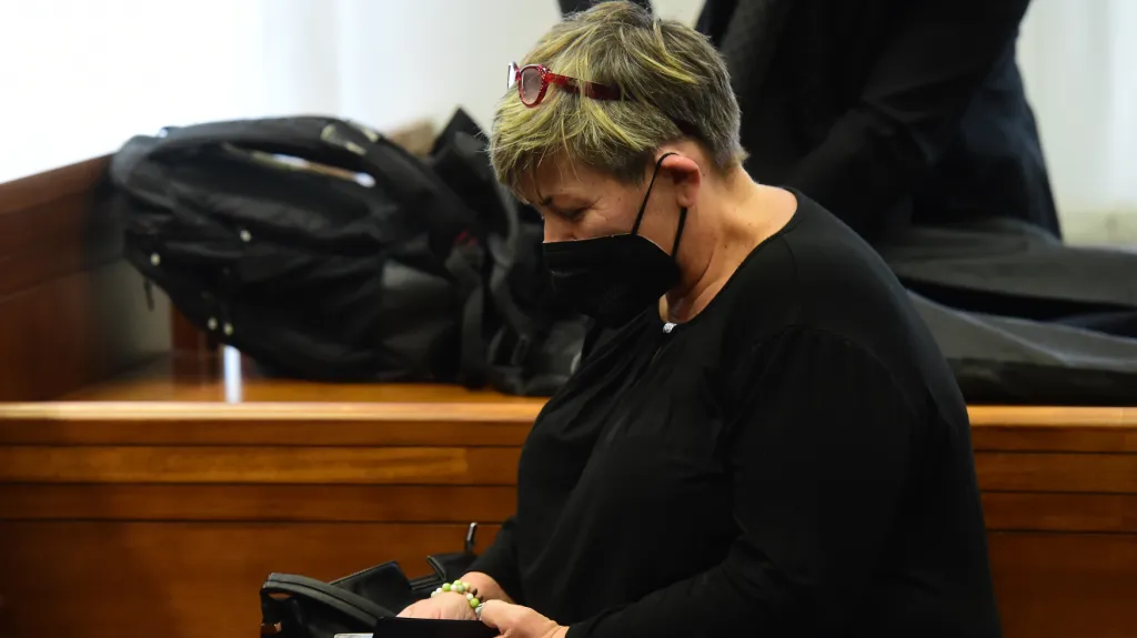 Bývalá exekutorka Jitka Studená u soudu