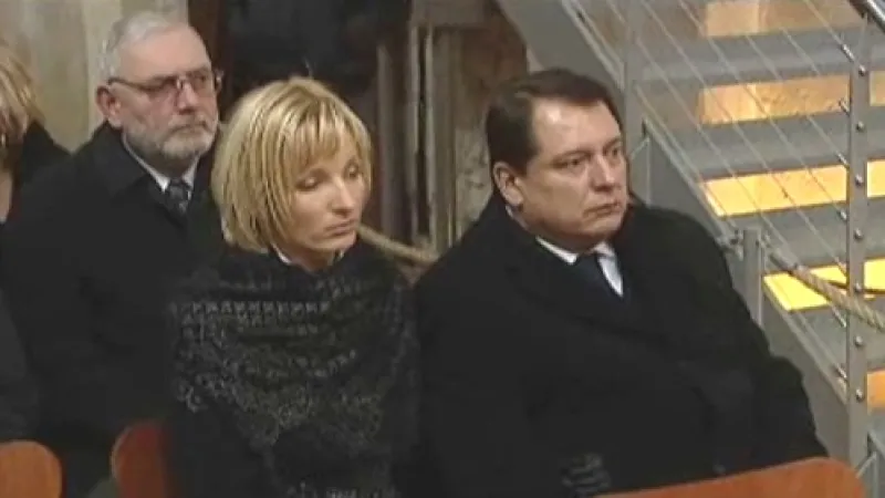 Jiří Paroubek a jeho manželka v Pražské křižovatce