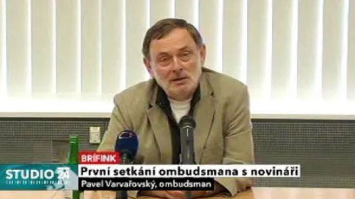 Tisková konference ombudsmana Pavla Varvařovského