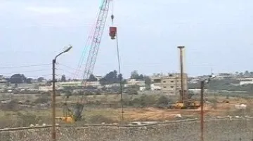 Stavba zdi mezi Egyptem a pásmem Gazy