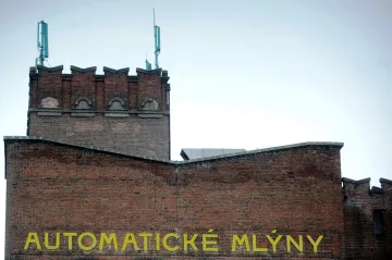 Gočárovy mlýny v Pardubicích domlely. Změní se v kulturní fabriku?