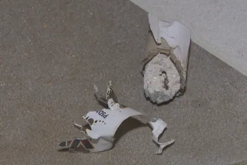 V Brně někdo hodil petardu oknem do bytu
