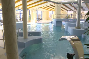 Na aquaparky města na Vysočině doplácejí