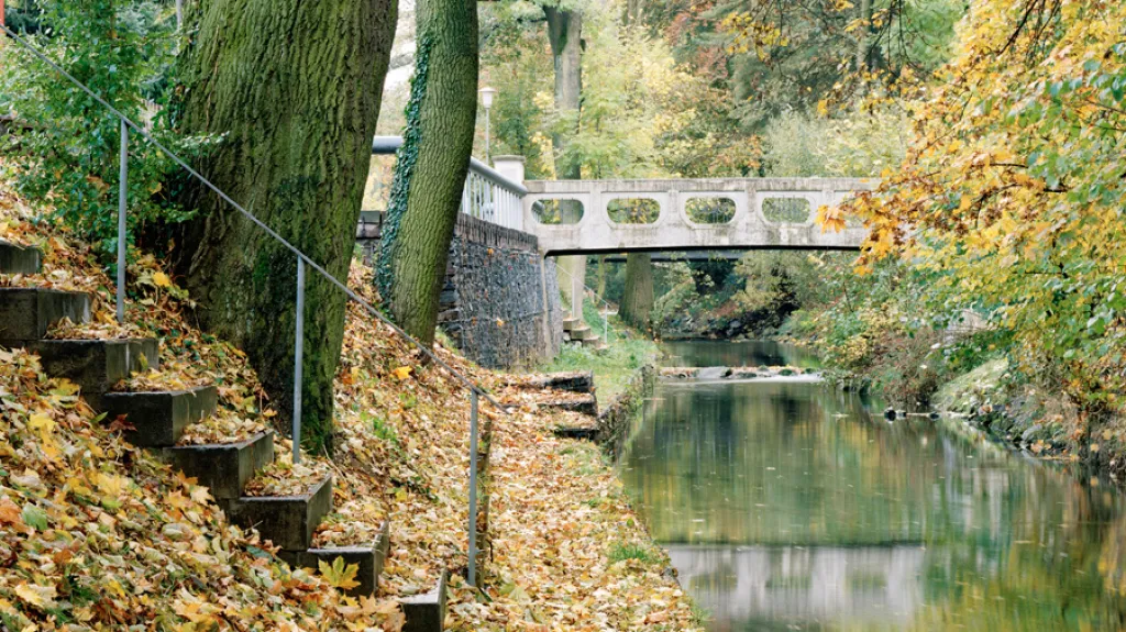 Nábřeží řeky Loučné, Litomyšl (z výstavy Czechscape)