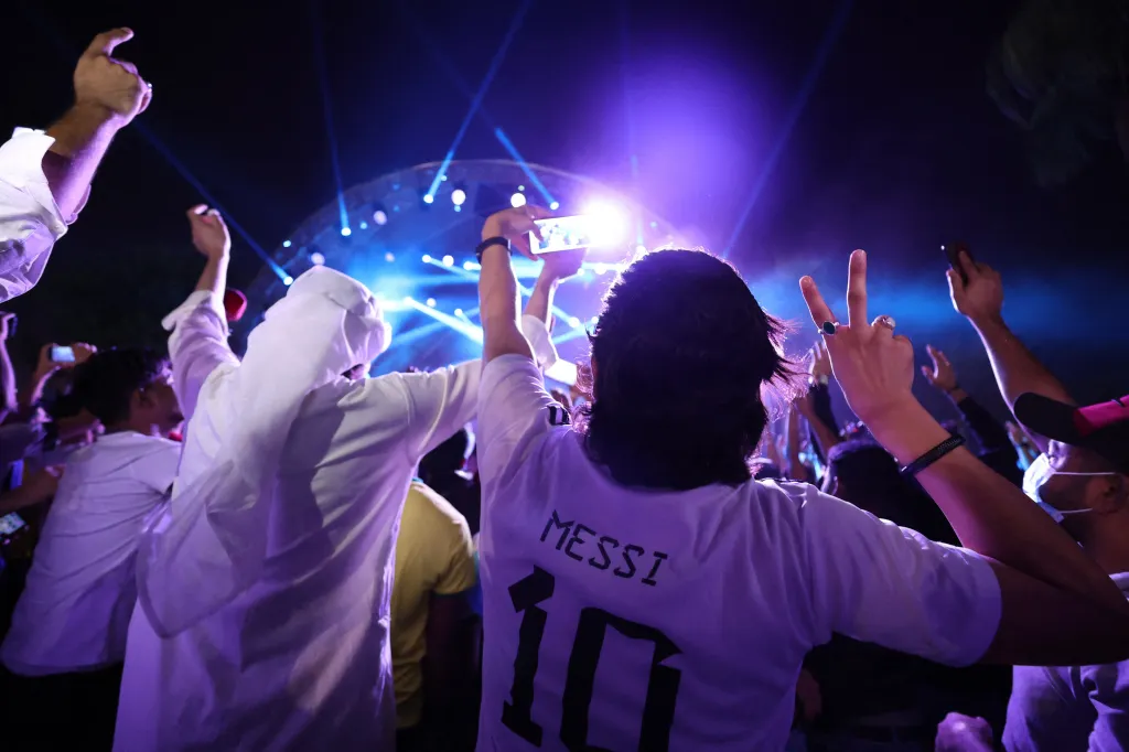 Fanoušci na letošním mistrovství světa ve fotbale v Kataru