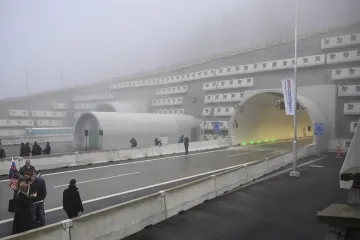 U Žiliny otevřeli nový úsek dálnice D1 s nejdelším tunelem na Slovensku