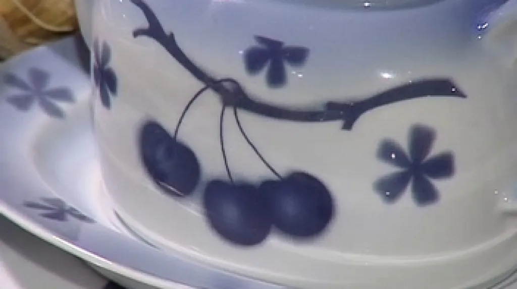 Výrobek porcelánky Thun 1794