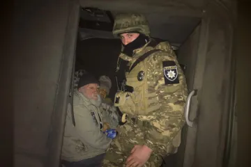 Організація «Білий ангел» евакуює мирне населення безпосередньо з передової