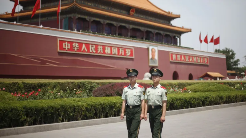 Hlídka na náměstí Tchien-an-men