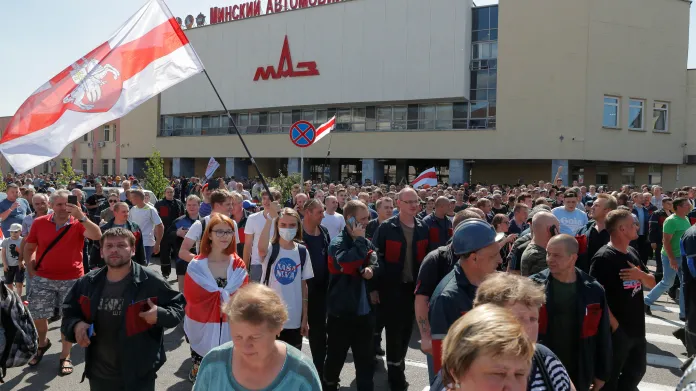 Pondělní protest u Minského automobilového závodu (MAZ)
