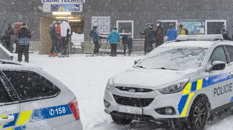 Policie ve skiareálu v Telnici