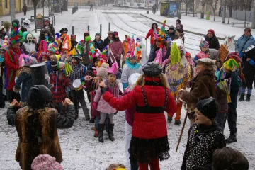Masopustní rej na ZŠ Strossmayerovo náměstí v Praze