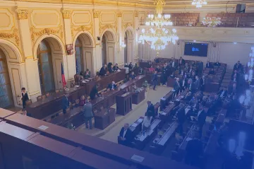 Poslanci na ustavující schůzi sněmovny složí sliby