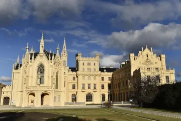 Lednici i Valtice. Lichtenštejnové chtějí kromě pozemků také čtyři zámky a jeden hrad