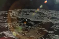 Tohle není Hollywood: Nejlepší snímky Měsíce pořídila japonská sonda Kaguja