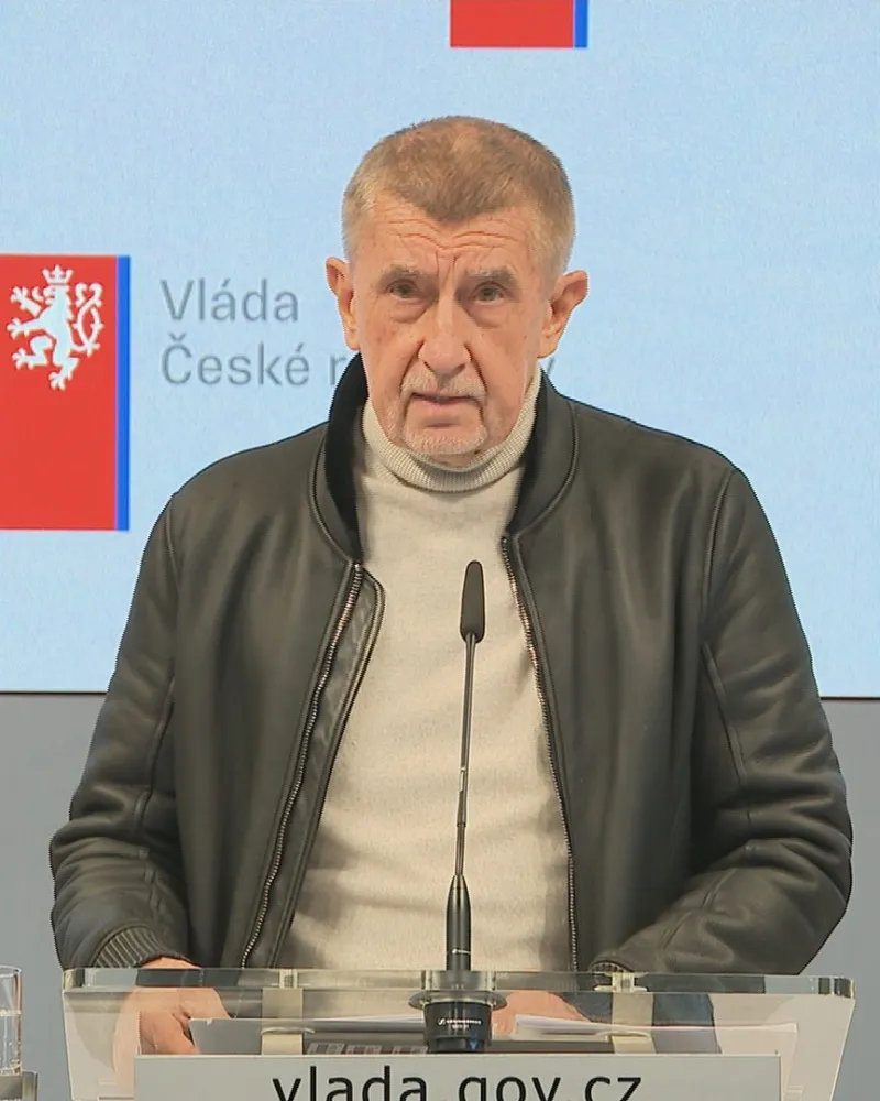 Babiš po incidentu v Pardubicích vyzval firmy k zabezpečení areálů