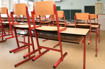 Školy byly před uzavřením velmi rizikové, řekl Dušek. Pro návrat je potřebné správně nastavit pravidla