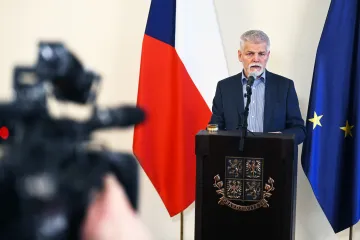 Pavel bude vypovídat na policii kvůli Macinkovým zprávám