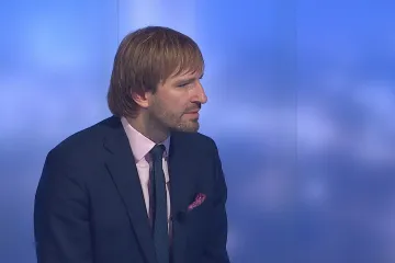 Rozvolnění jako v Británii Vojtěch neplánuje. V Česku je málo očkovaných, i s nimi by ho považoval za risk