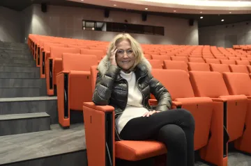 Architektka Jiřičná navrhla novou podobu auly zlínské univerzity tak, aby se v ní cítili všichni dobře