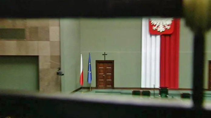 Kříž v polském Sejmu