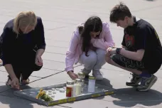 Rakousko si minutou ticha připomnělo oběti střelby ve Štýrském Hradci