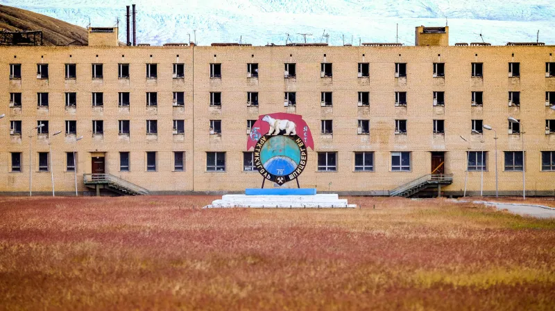 Pyramiden