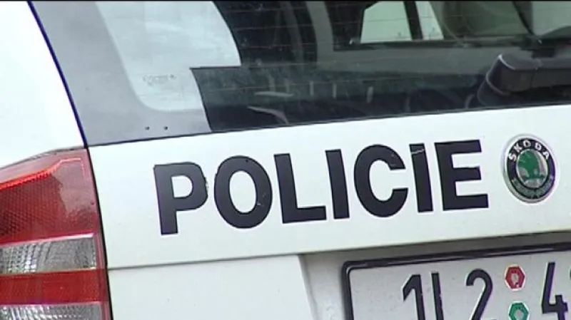 Telefonát policejní mluvčí Evy Kropáčové