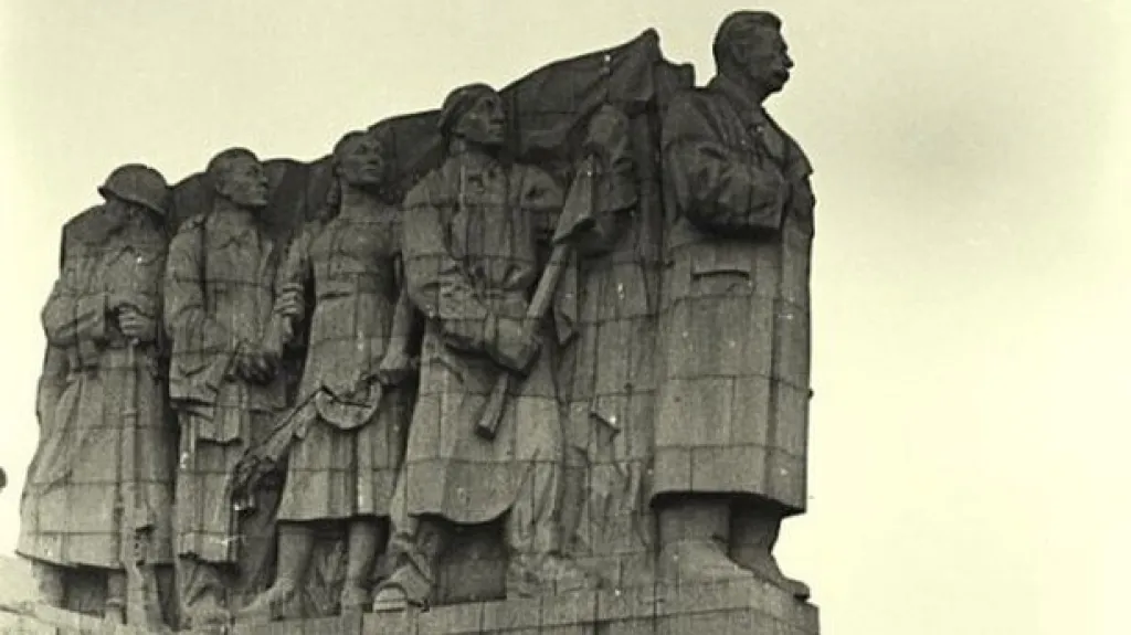 Stalinův pomník v Praze