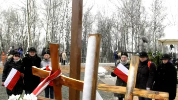 Polsko vzpomíná na tragédii u Smolenska