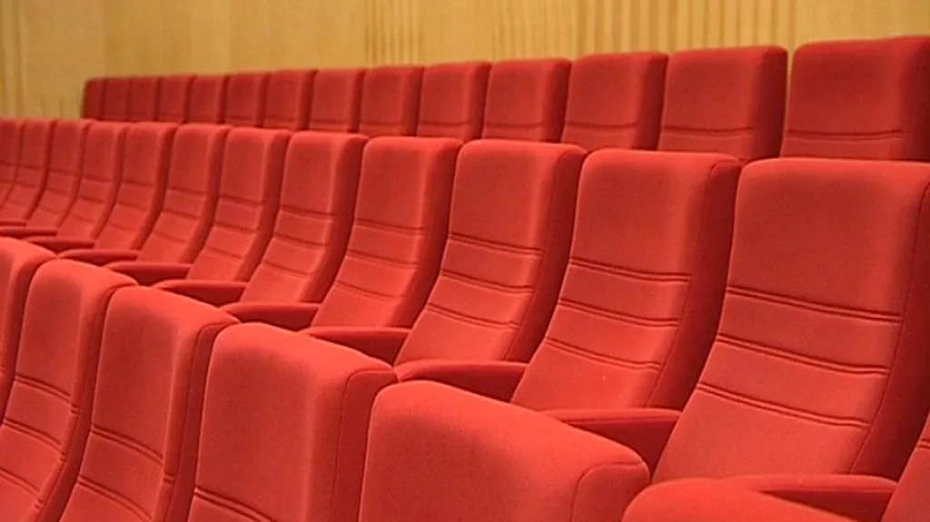 Zrekonstruovaný sál v hotelu Thermal