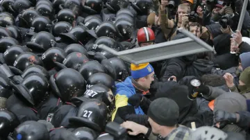 Masivní demonstrace v Kyjevě