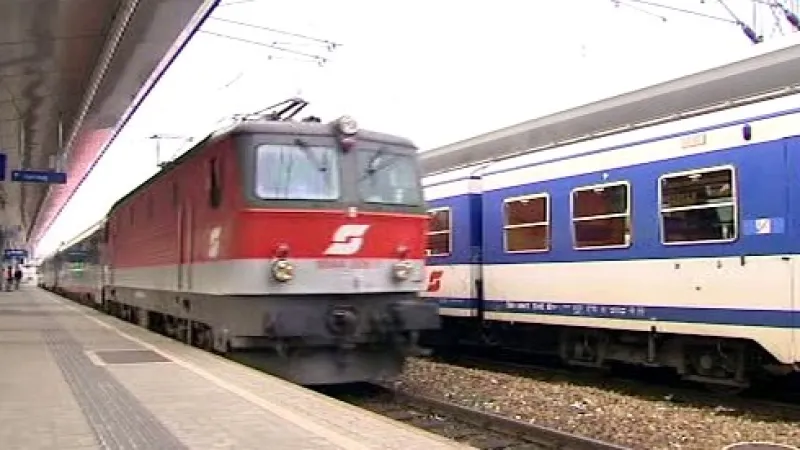 Vlak na nádraží ve Vídni