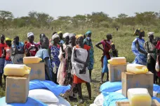 Tisícům obyvatel Jižního Súdánu hrozí kvůli pozastavení pomoci hladomor
