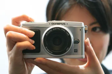 Značka v temné komoře. Olympus po 84 letech opouští výrobu fotoaparátů 
