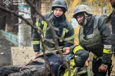 Ruské rakety zabily v Oděse nejméně dvacet lidí a další desítky zranily. Po útoku okupantů jsou mrtví i ve Vinnycji