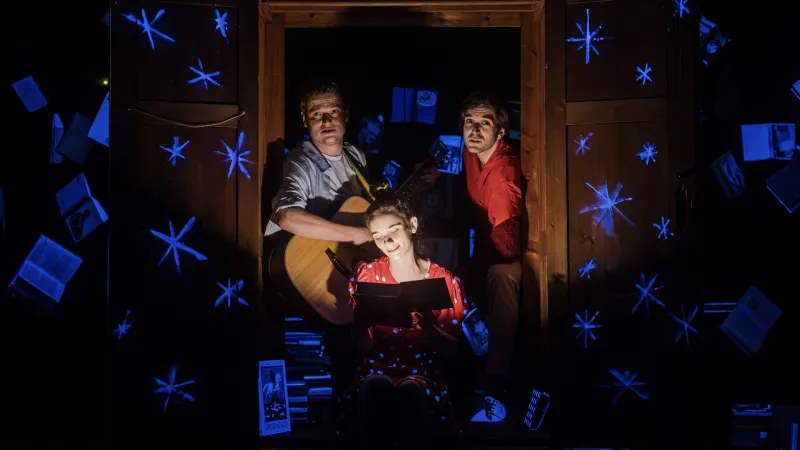 Z inscenace Berta mezi řádky