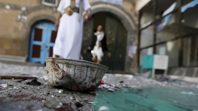Výbuch v mešitě v Saná