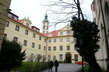 Pod Klementinem vznikne za stamiliony parkoviště pro 20 aut